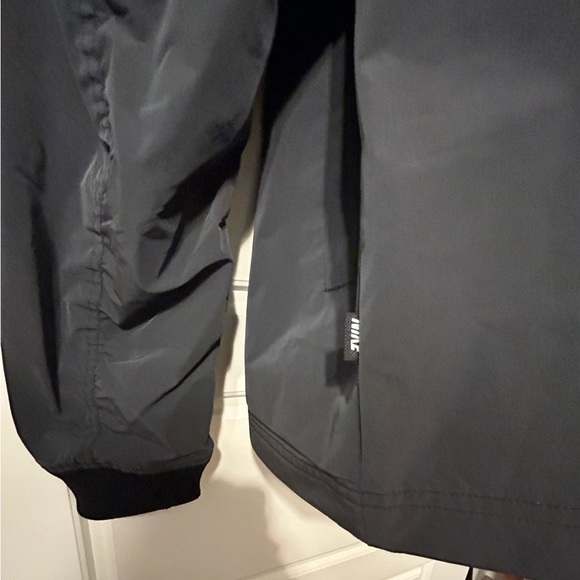 NWT NIKE BOMBER JACKET. NO DEFECTS. SZ LARGE. - Picture 6 of 7